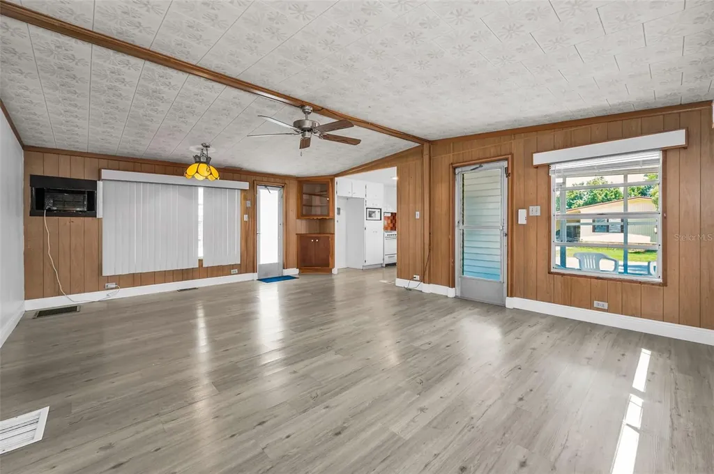 1917 Hess Drive Holiday FL 34691