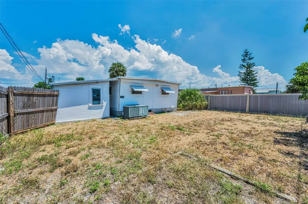 1917 Hess Drive Holiday FL 34691