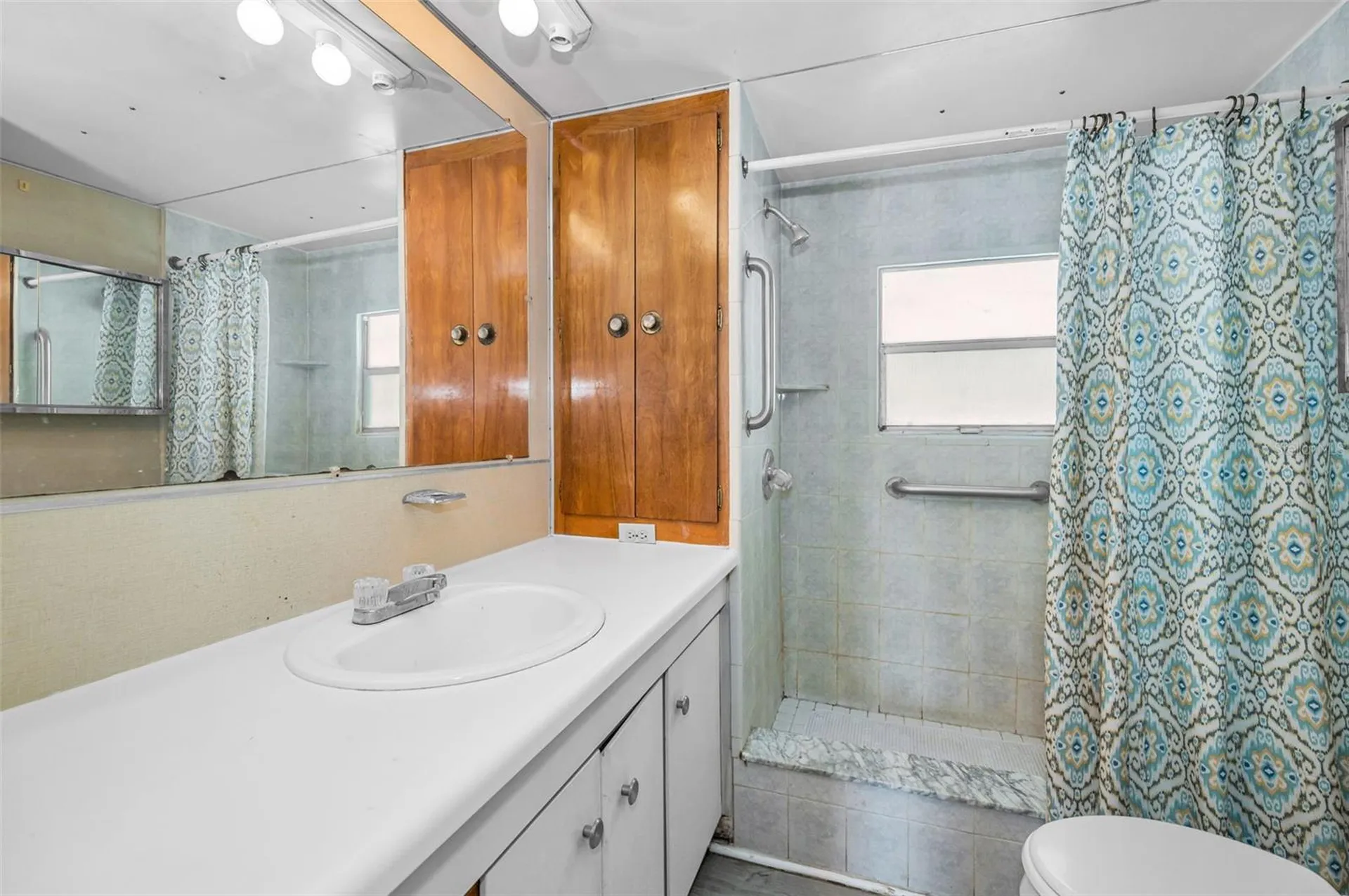 1917 Hess Drive Holiday FL 34691
