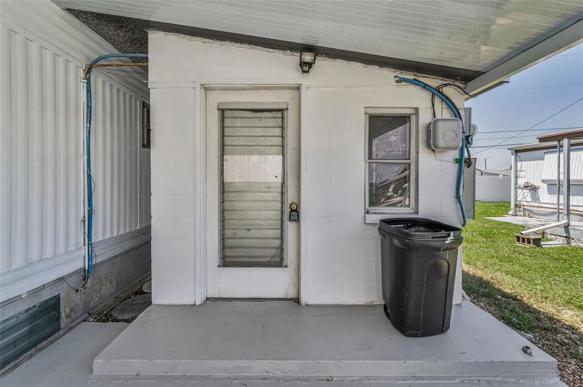 1917 Hess Drive Holiday FL 34691