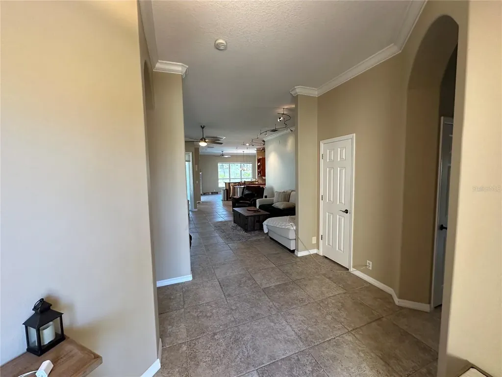4727 Spinnaker Drive Bradenton FL 34208