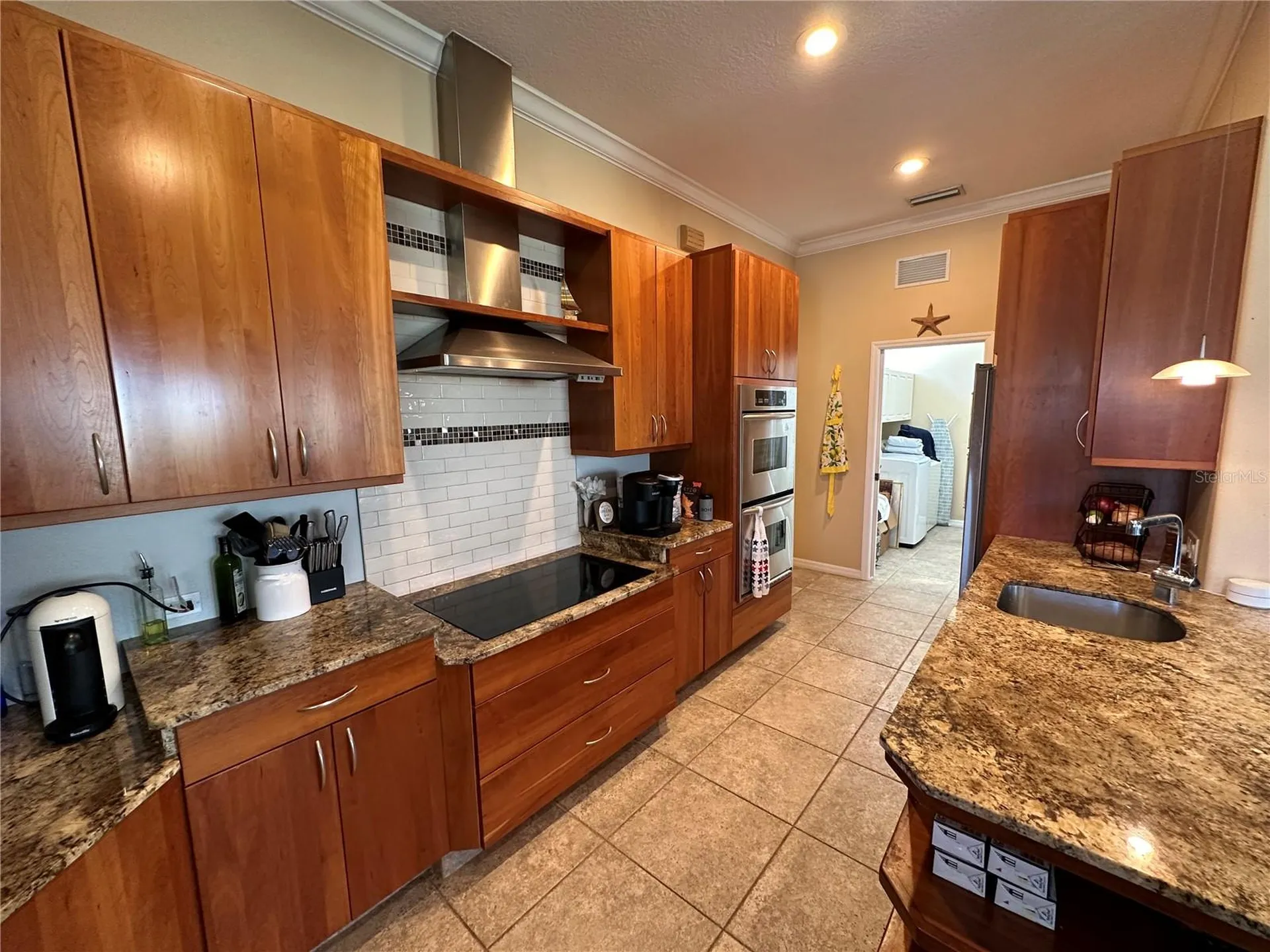 4727 Spinnaker Drive Bradenton FL 34208