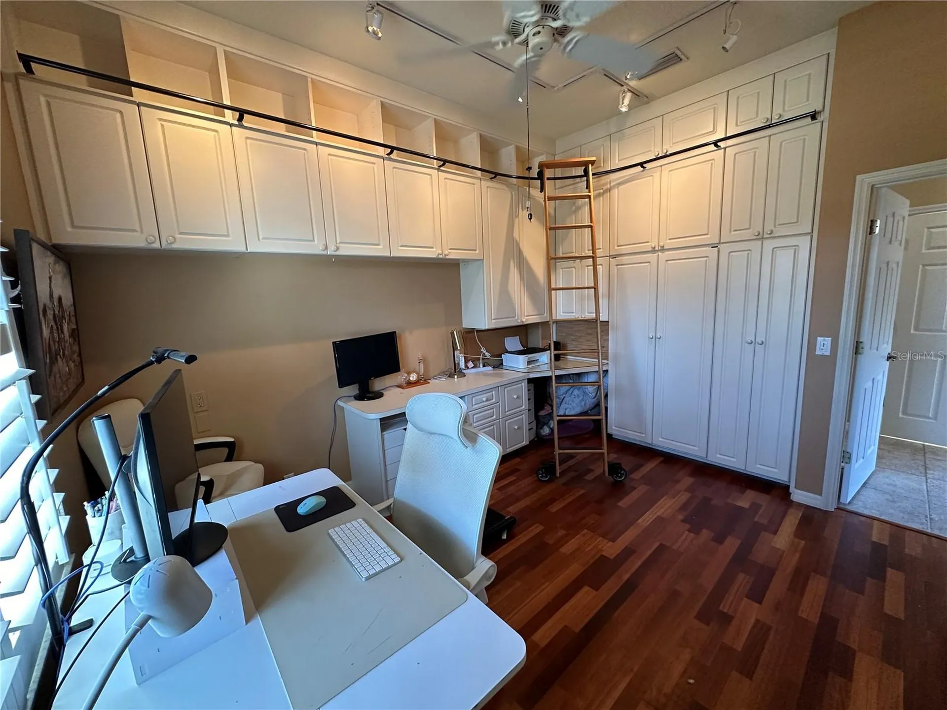 4727 Spinnaker Drive Bradenton FL 34208