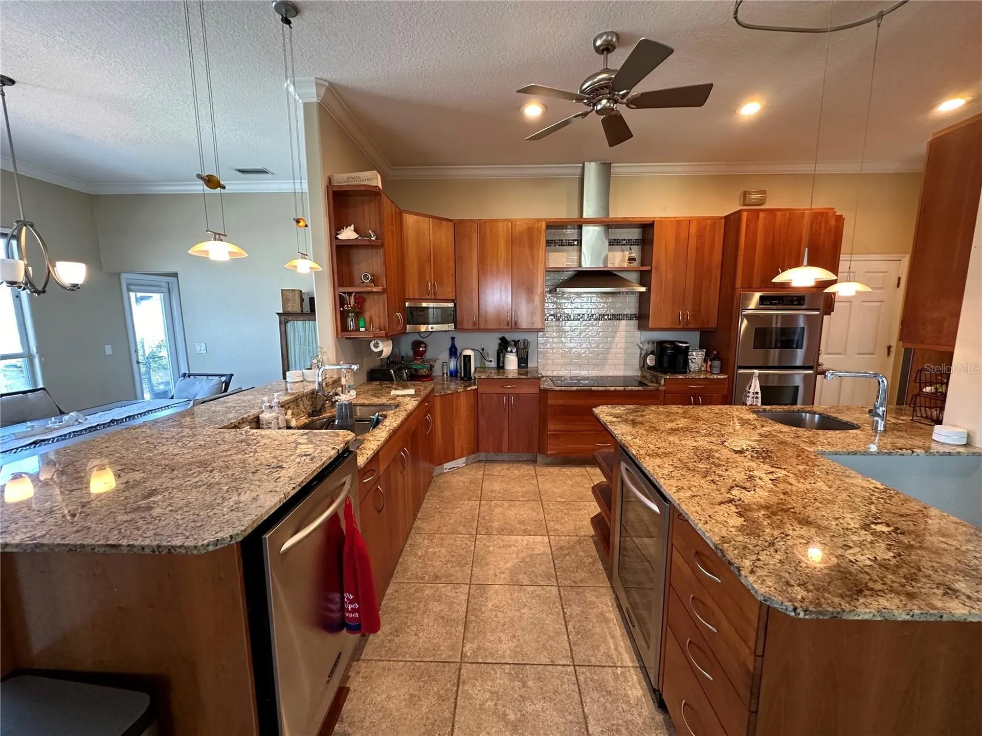 4727 Spinnaker Drive Bradenton FL 34208
