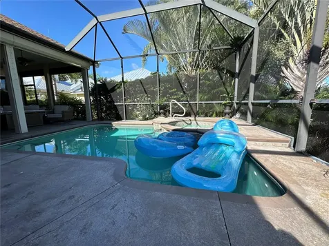 4727 Spinnaker Drive Bradenton FL 34208