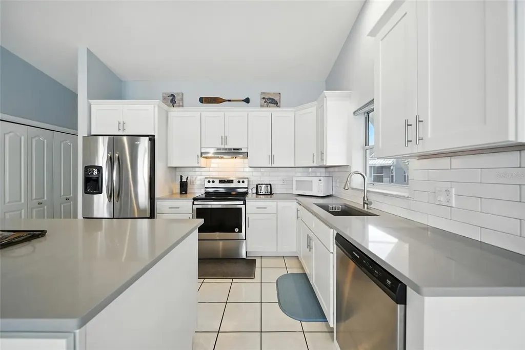 2435 N Watersedge Drive Crystal River FL 34429