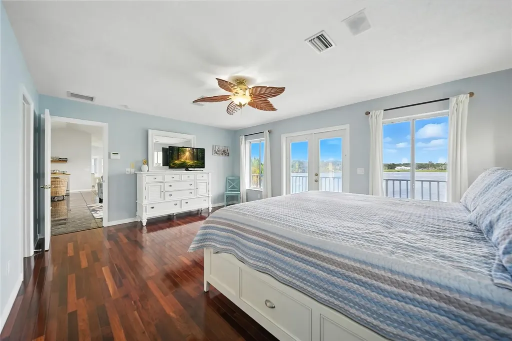 2435 N Watersedge Drive Crystal River FL 34429