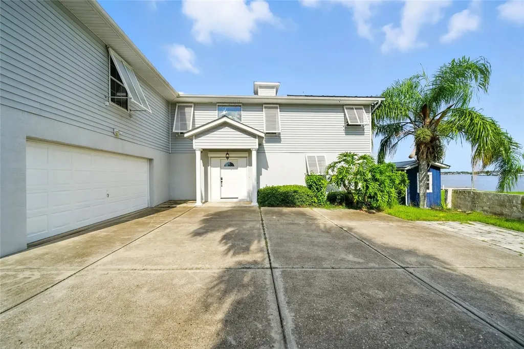 2435 N Watersedge Drive Crystal River FL 34429