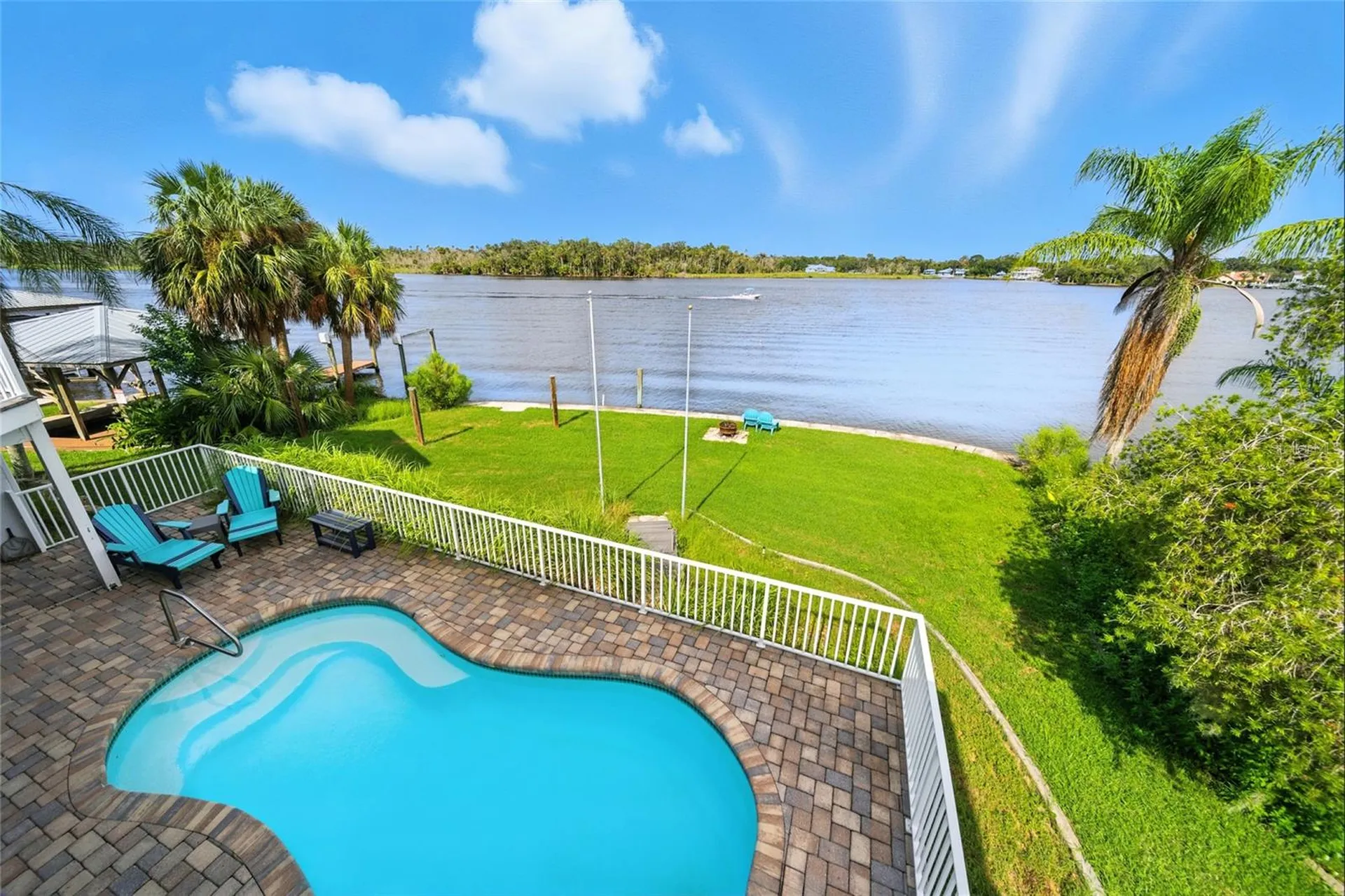 2435 N Watersedge Drive Crystal River FL 34429