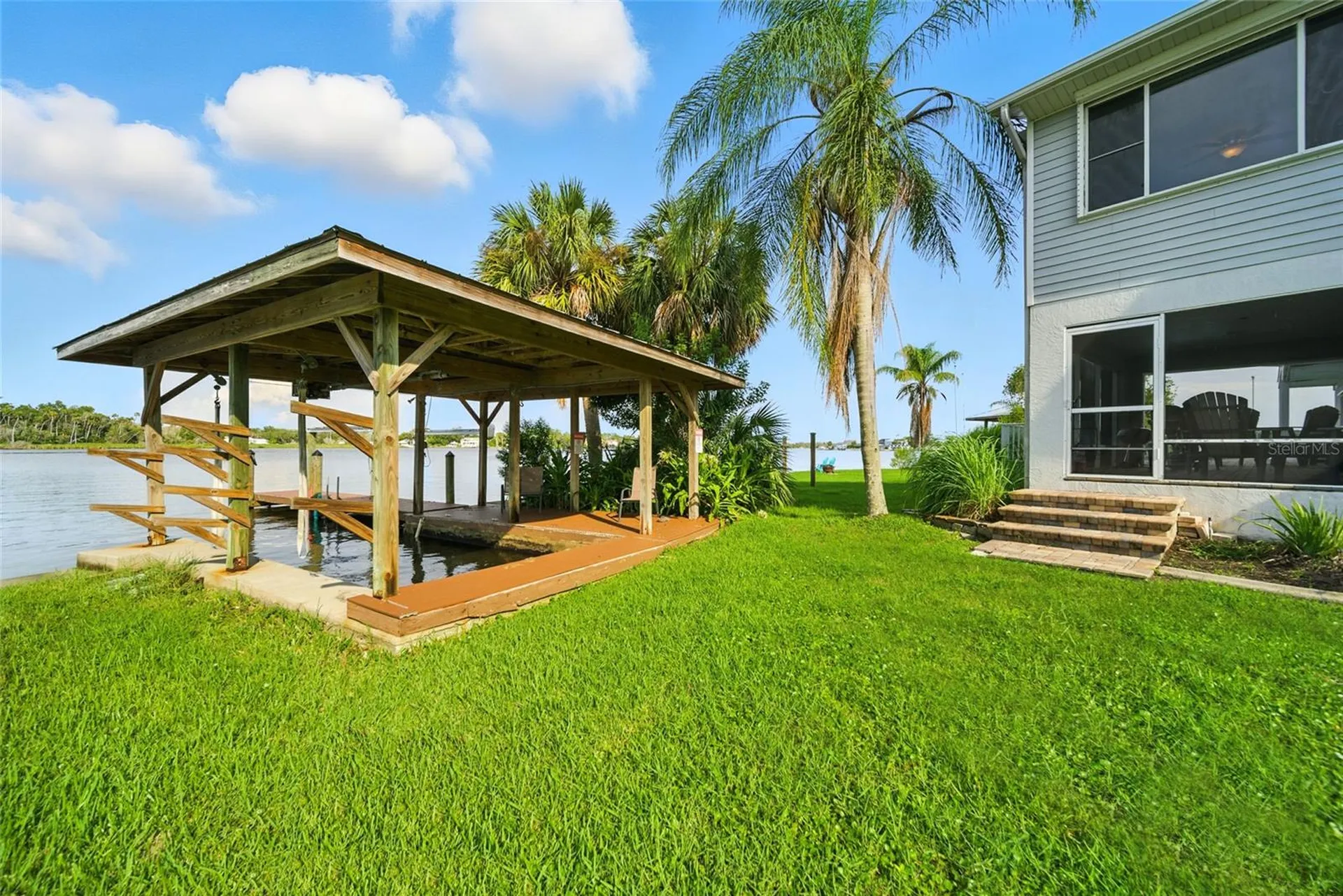 2435 N Watersedge Drive Crystal River FL 34429