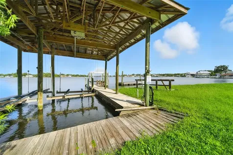 2435 N Watersedge Drive Crystal River FL 34429