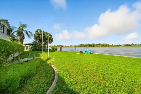 2435 N Watersedge Drive Crystal River FL 34429