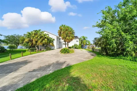 2435 N Watersedge Drive Crystal River FL 34429