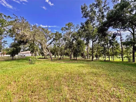 35174 Roth Lane Dade City FL 33525