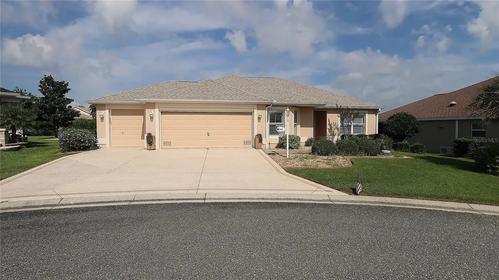 2418 Columbia Way The Villages FL 32162