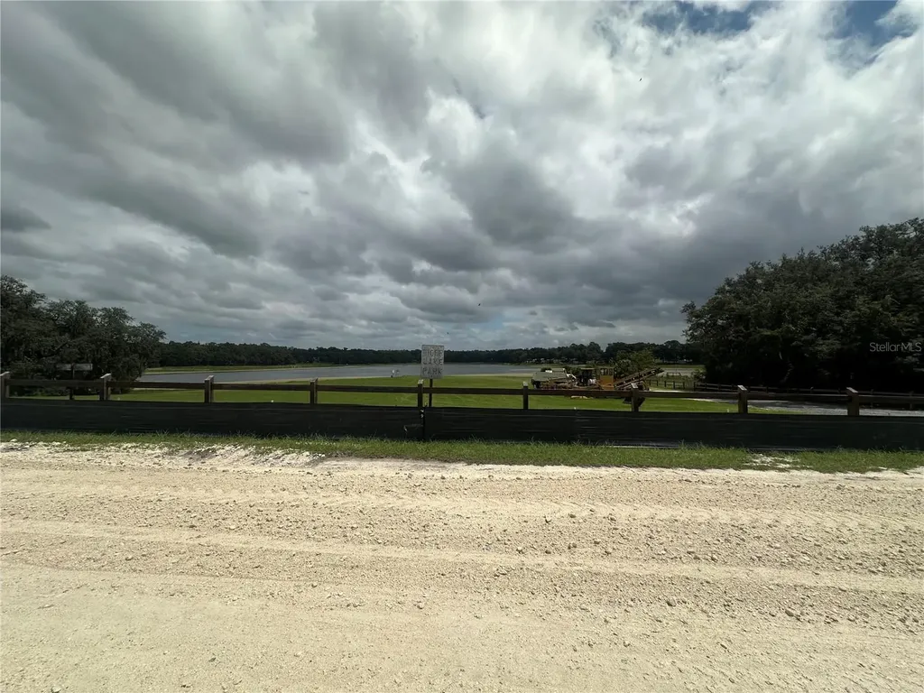 2208 SW Shorewood Drive Dunnellon FL 34431