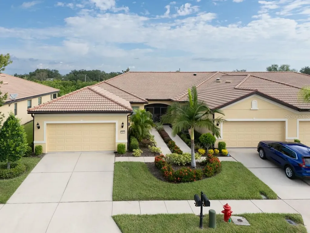 415 Brandywine Falls Court Apollo Beach FL 33572