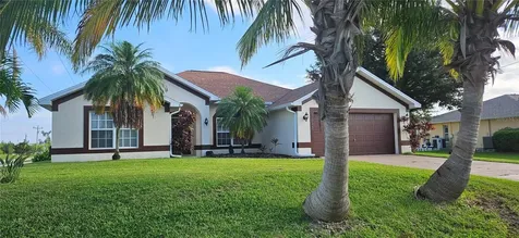 1923 SW 26th Street Cape Coral FL 33914