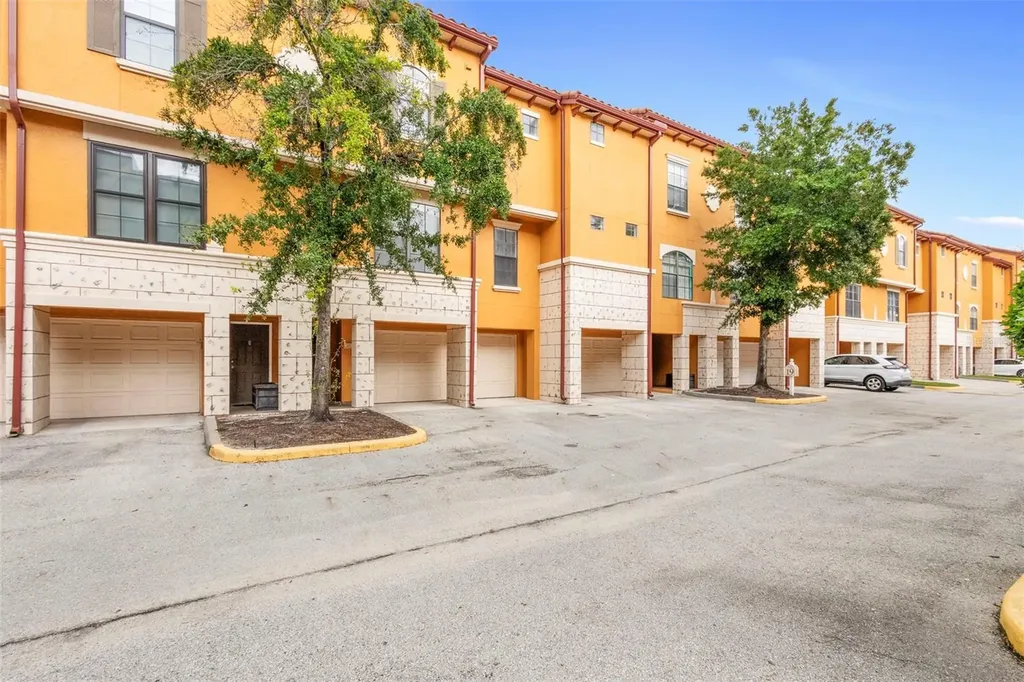 6135 Metrowest Boulevard Orlando FL 32835