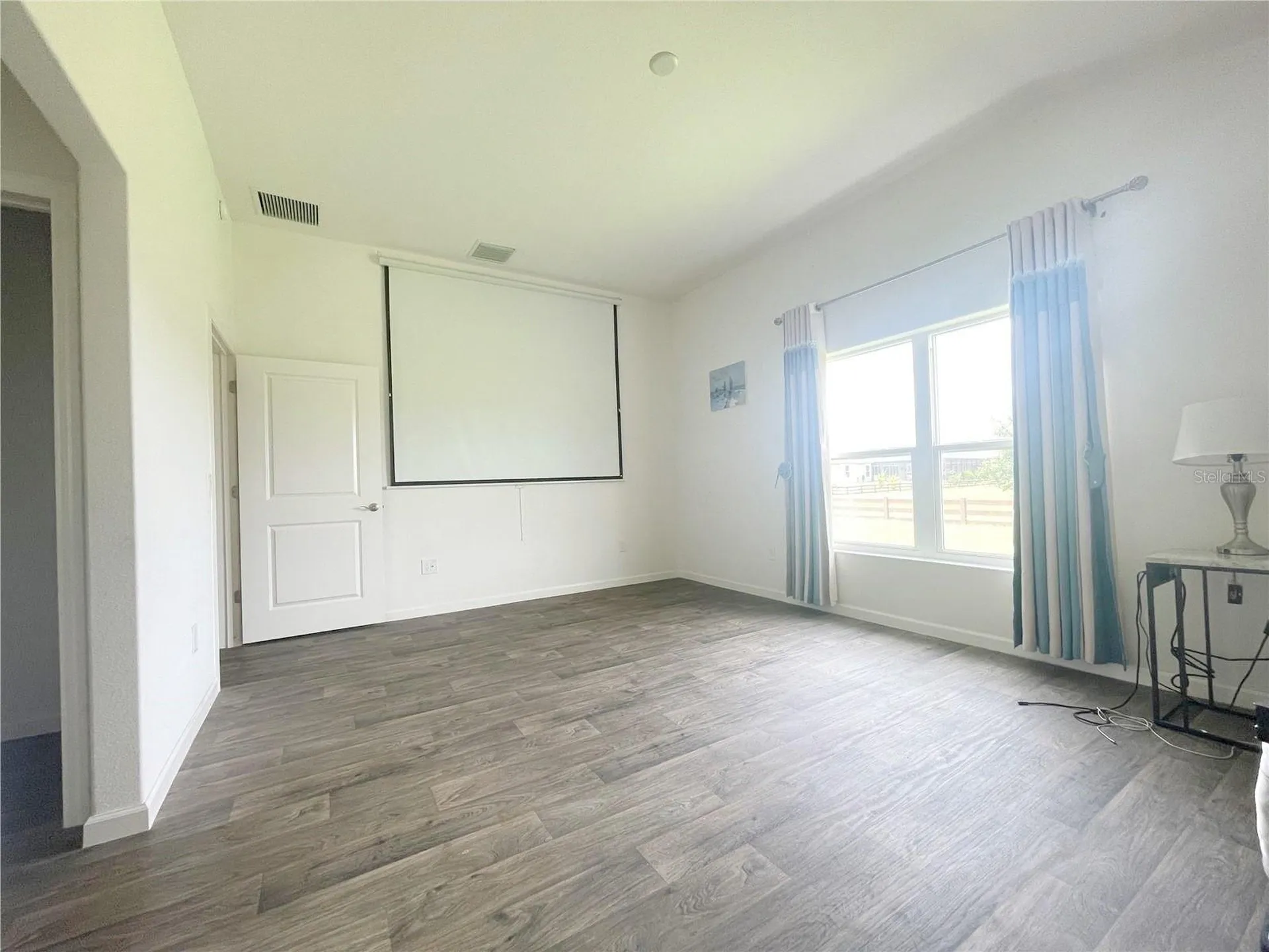 11216 Roz Way Oxford FL 34484