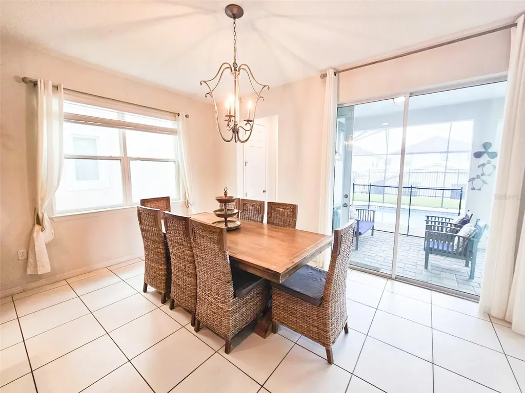 1811 Sawyer Palm Place Kissimmee FL 34747