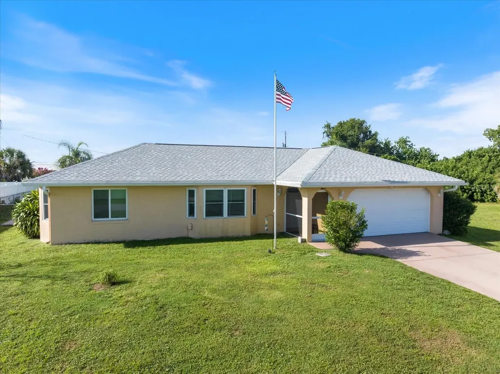 22285 Columbus Avenue Port Charlotte FL 33954