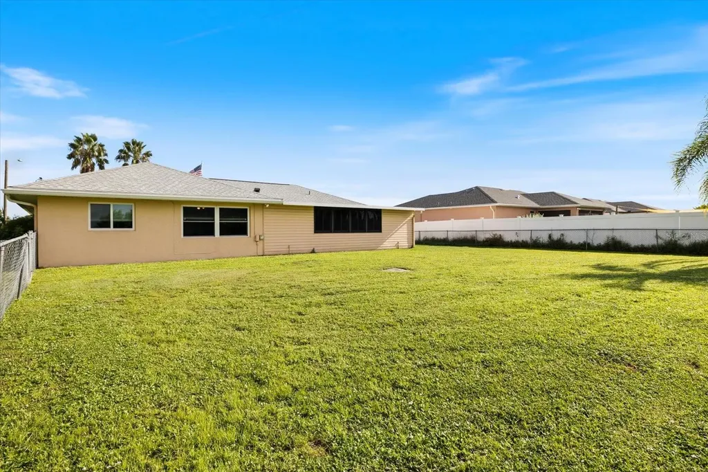 22285 Columbus Avenue Port Charlotte FL 33954