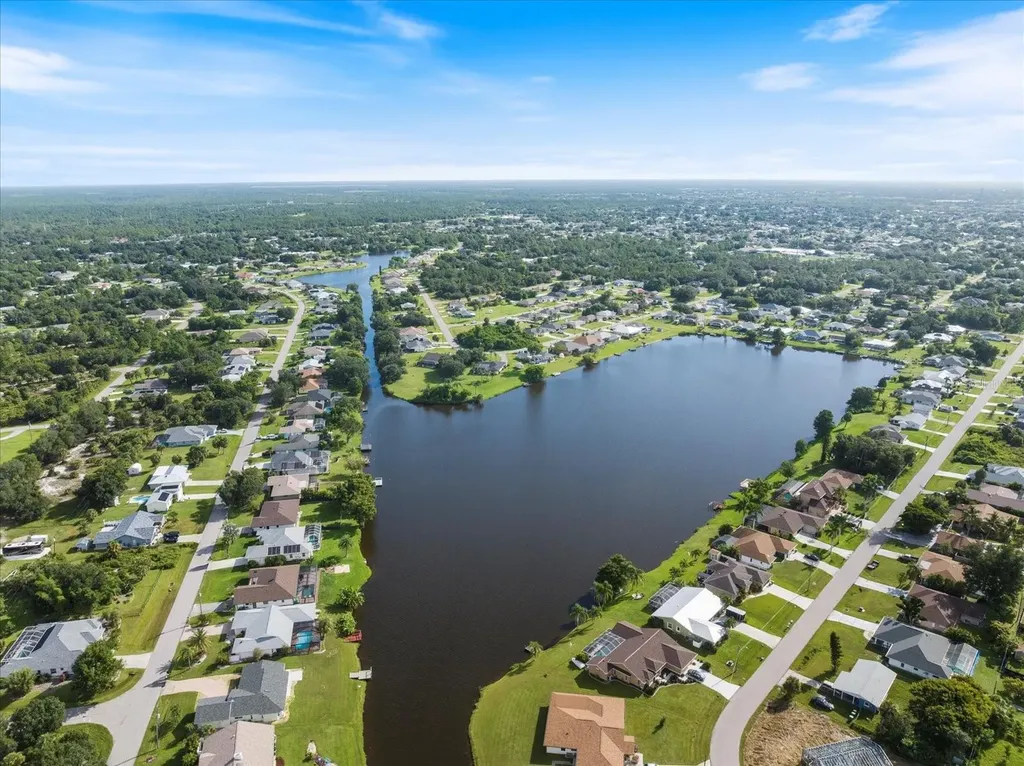 22285 Columbus Avenue Port Charlotte FL 33954