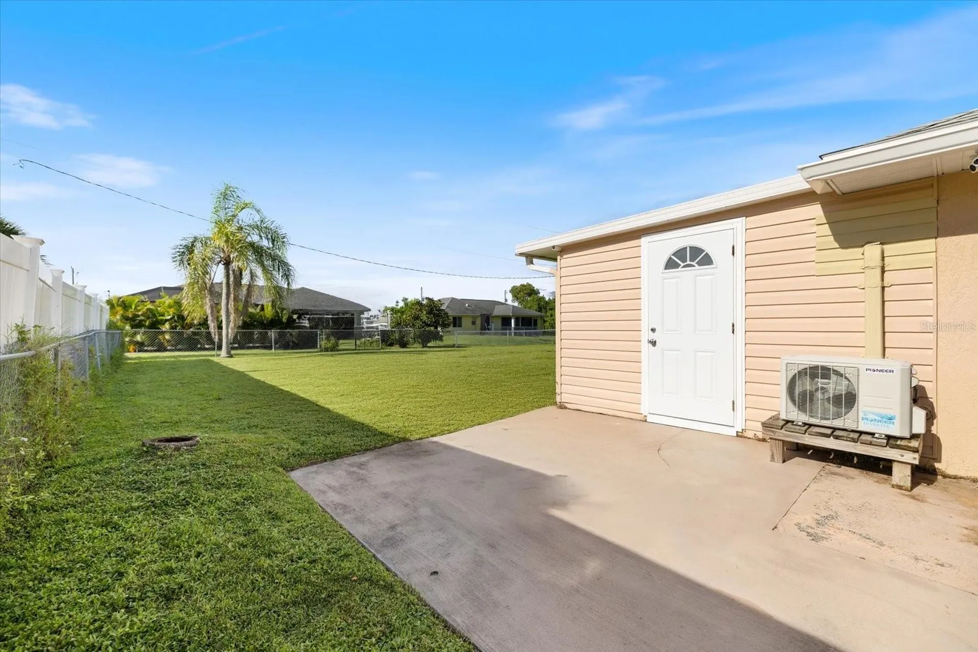 22285 Columbus Avenue Port Charlotte FL 33954