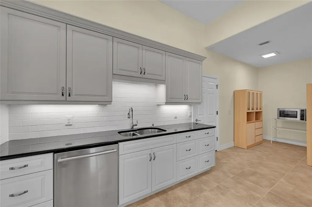 233 Fairway Road Rotonda West FL 33947