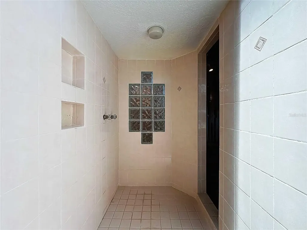 7116 Pebble Beach Lane Seminole FL 33777