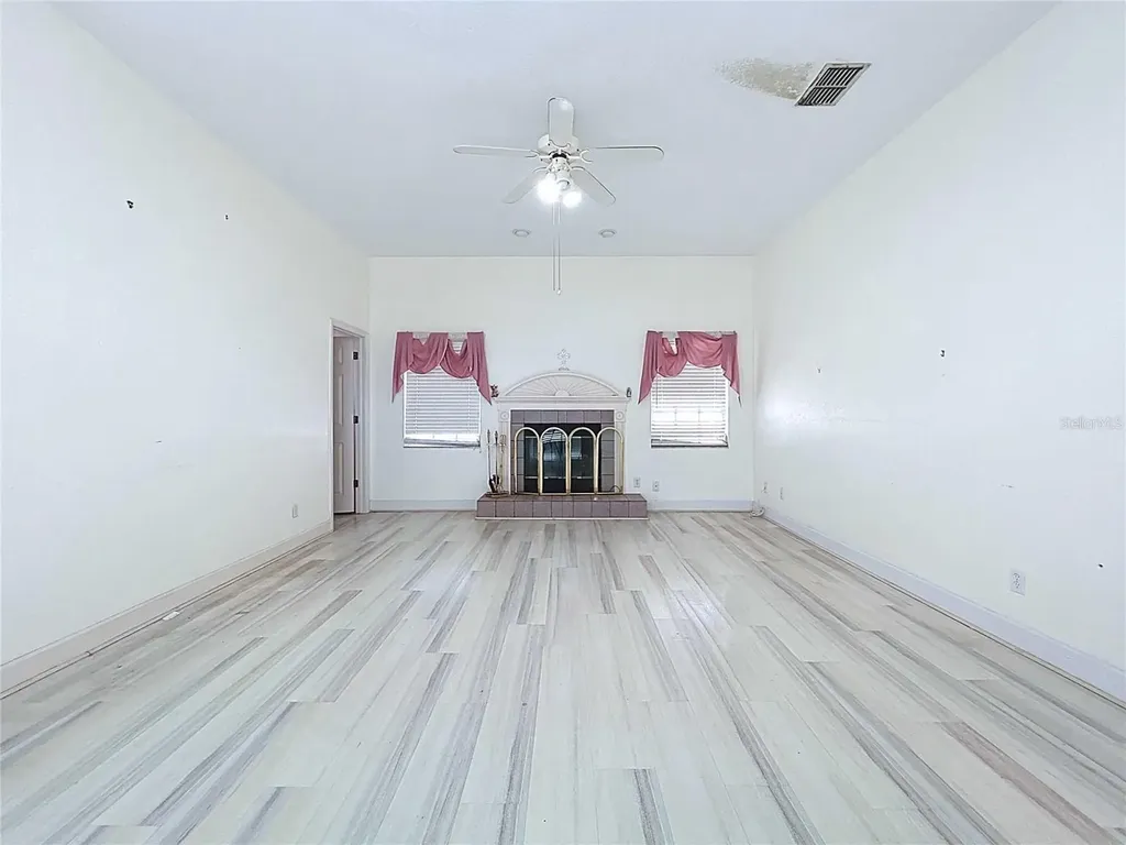 7116 Pebble Beach Lane Seminole FL 33777
