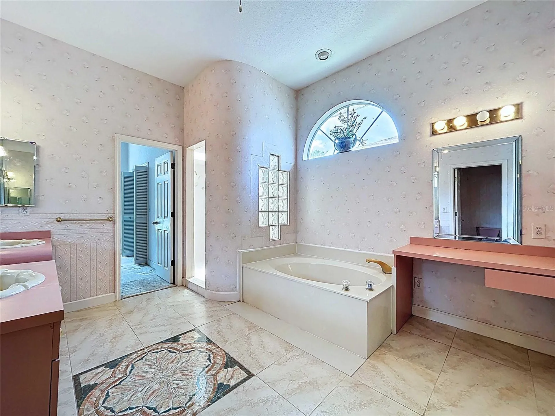 7116 Pebble Beach Lane Seminole FL 33777