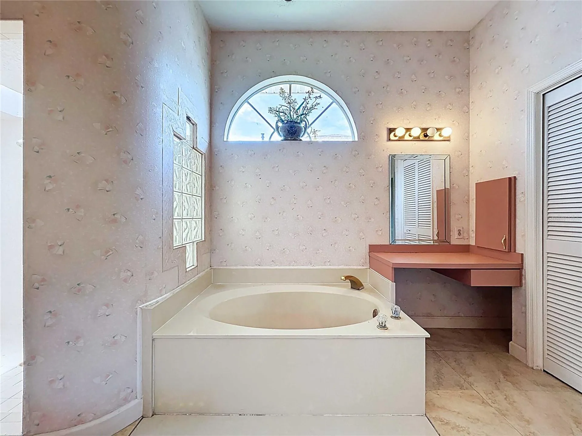 7116 Pebble Beach Lane Seminole FL 33777