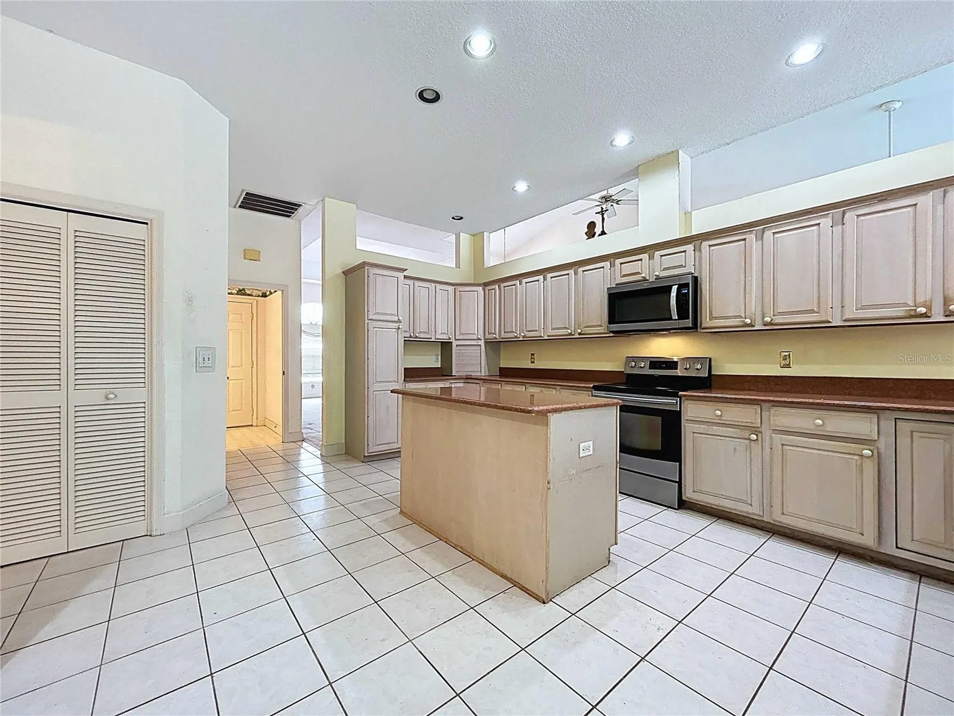 7116 Pebble Beach Lane Seminole FL 33777