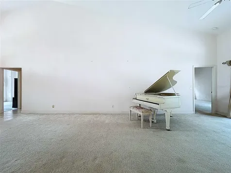 7116 Pebble Beach Lane Seminole FL 33777