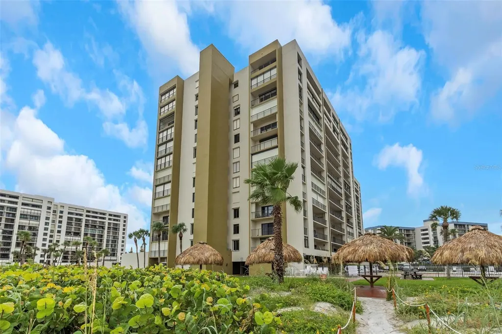 1480 Gulf Boulevard Clearwater Beach FL 33767