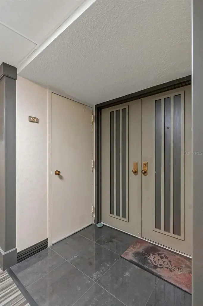 1480 Gulf Boulevard Clearwater Beach FL 33767