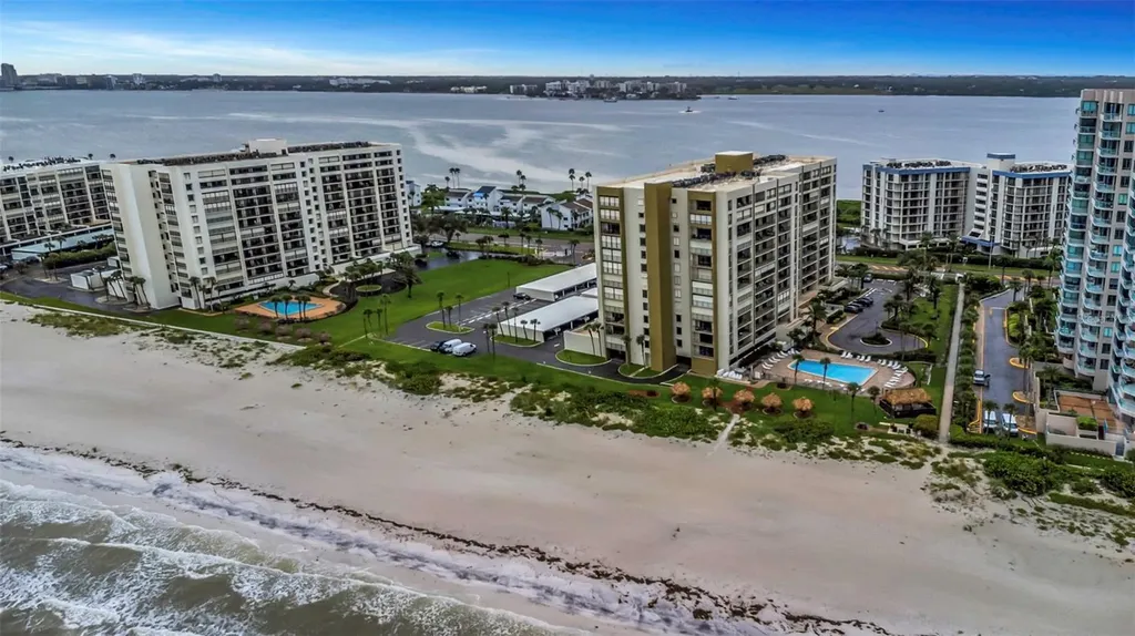 1480 Gulf Boulevard Clearwater Beach FL 33767