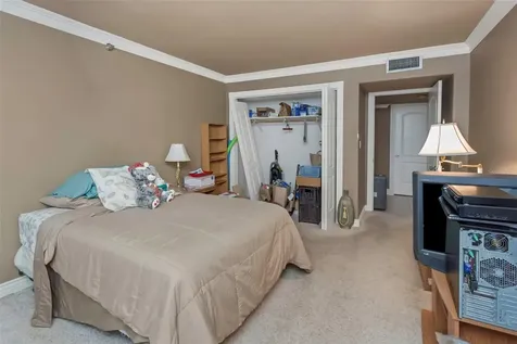 1480 Gulf Boulevard Clearwater Beach FL 33767