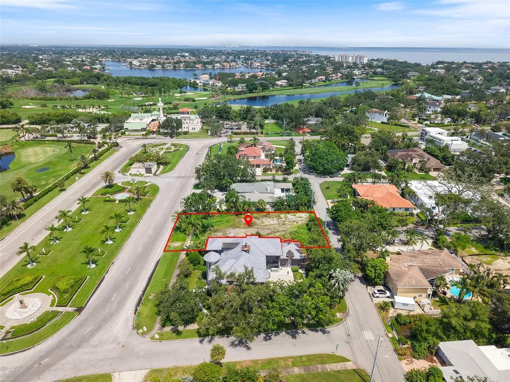 409 Snell Isle Boulevard NE St Petersburg FL 33704