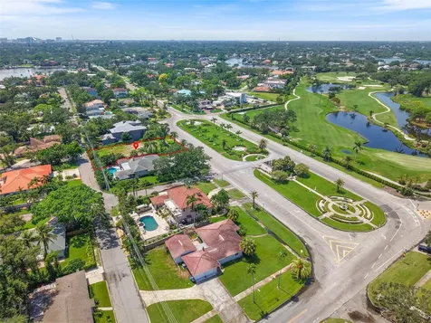 409 Snell Isle Boulevard NE St Petersburg FL 33704