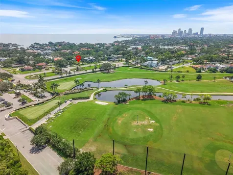 409 Snell Isle Boulevard NE St Petersburg FL 33704
