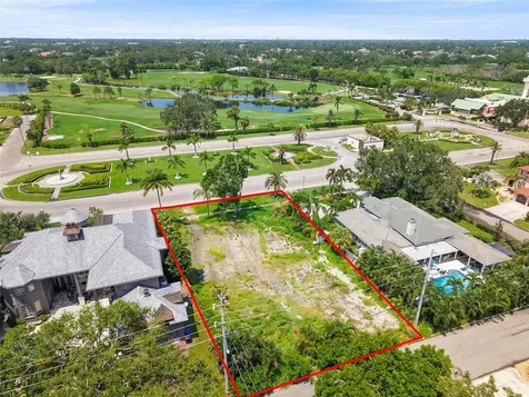409 Snell Isle Boulevard NE St Petersburg FL 33704