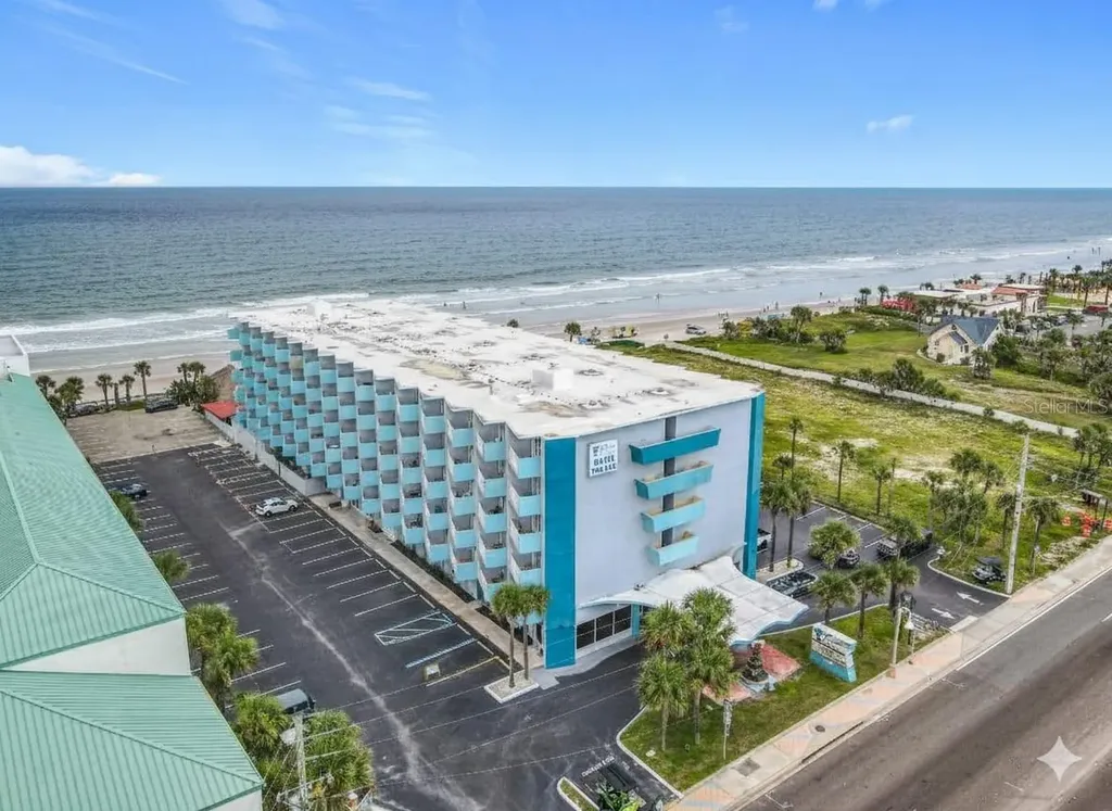 313 S Atlantic Avenue Daytona Beach FL 32118