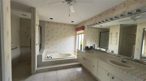 5040 Pinelake Road Wesley Chapel FL 33543