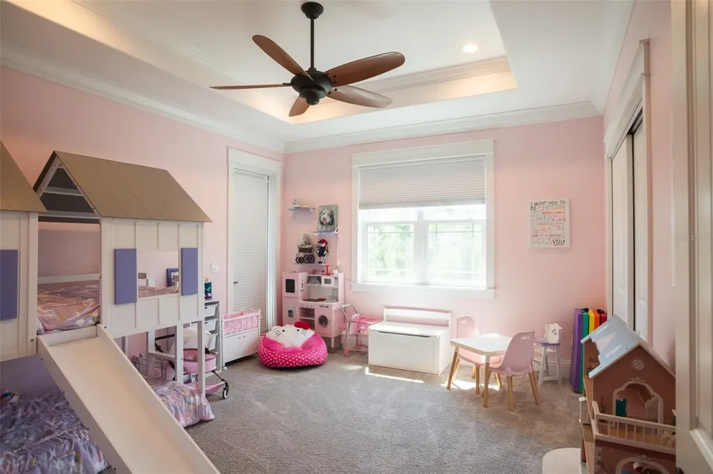 498 Magnolia Avenue Palm Harbor FL 34683