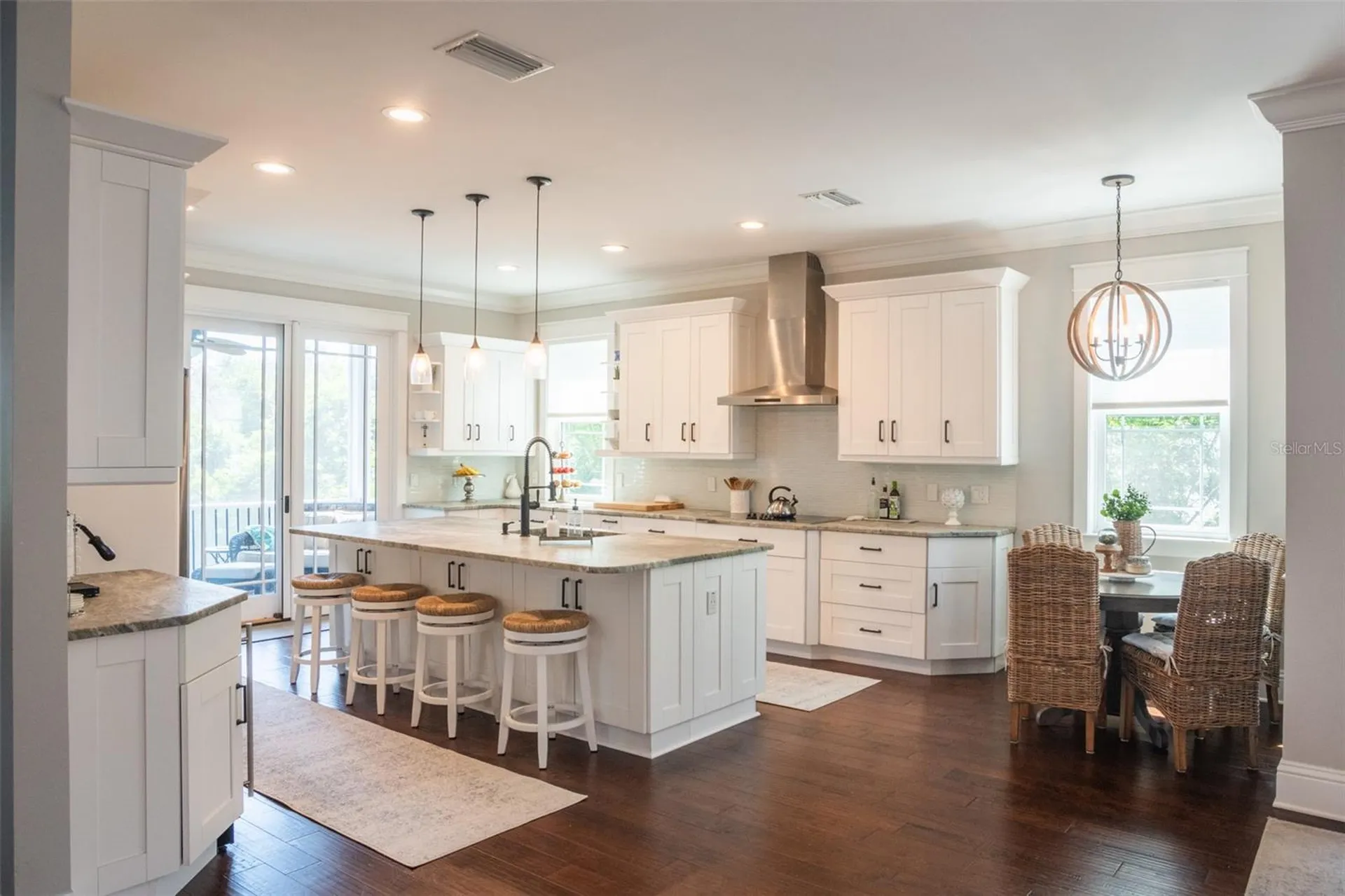 498 Magnolia Avenue Palm Harbor FL 34683