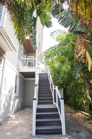 498 Magnolia Avenue Palm Harbor FL 34683