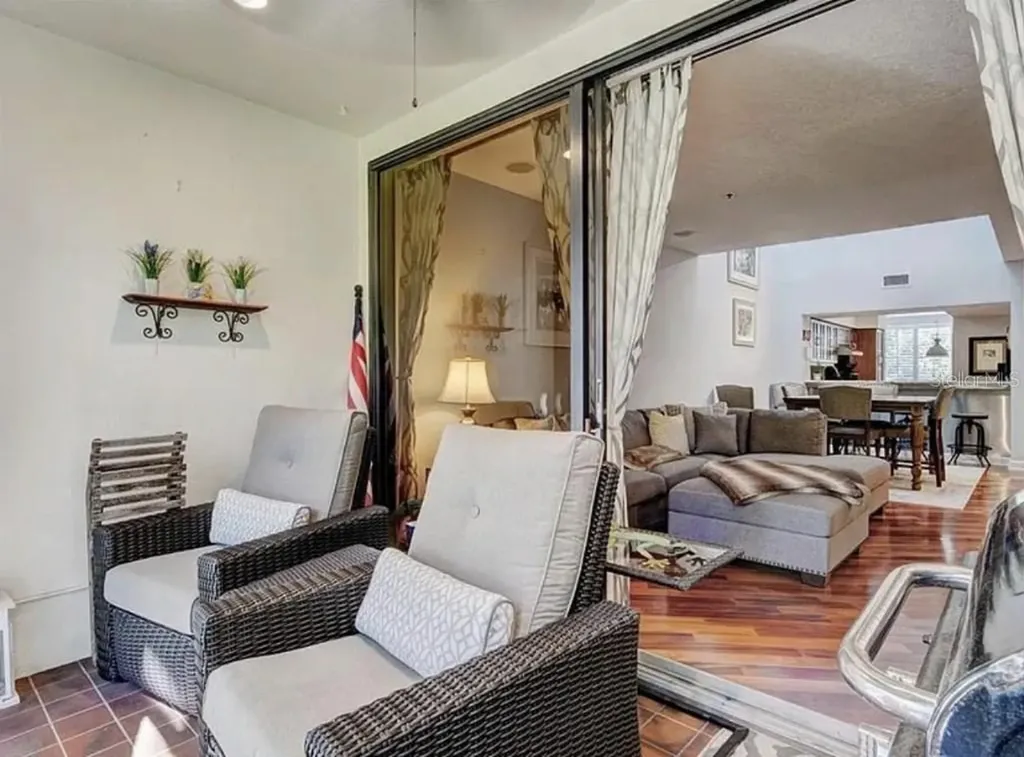 1926 Harbourside Drive Longboat Key FL 34228